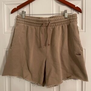 Aritzia TNA Mid Rise Cozy Fleece Boyfriend Sweatshort (Size M)